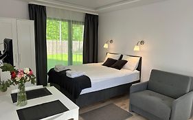 Villa Kryspinów K&J